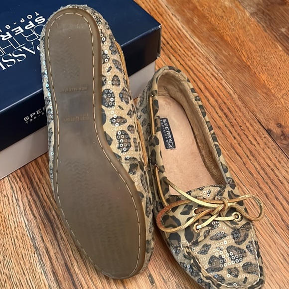 Sperry leopard sequin flats - Picture 3 of 3